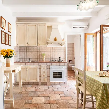 Apart-hotel Salinola 4 3*