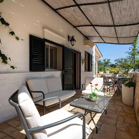 Salinola 4 Apart-hotel 3*